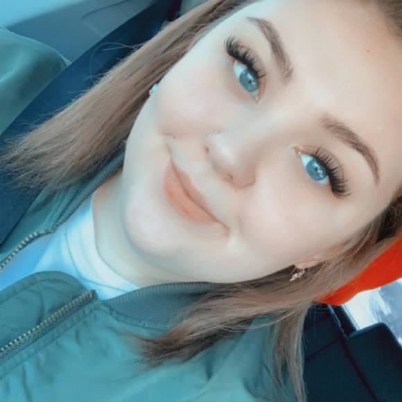 halliedavis98